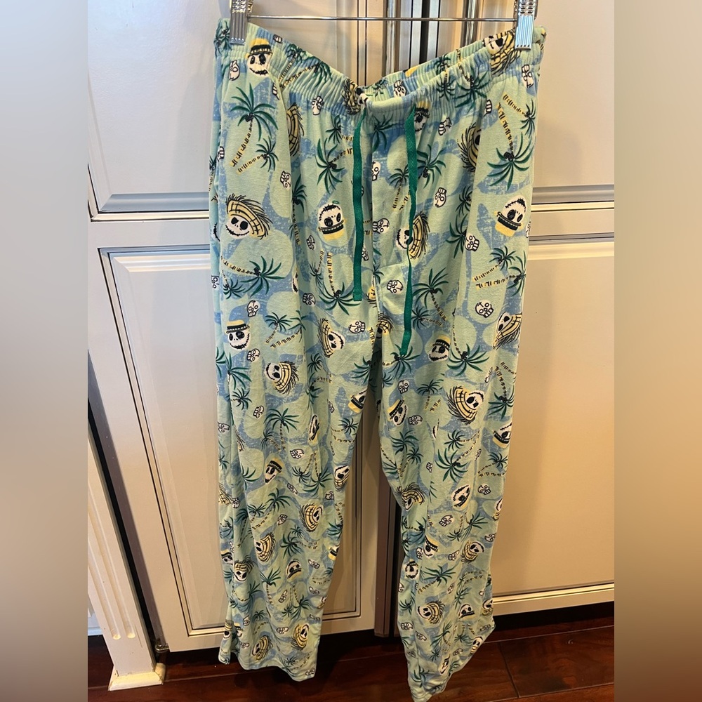 Men’s Nightmare Before Christmas Tropical Print Pajamas Bottoms NWOT